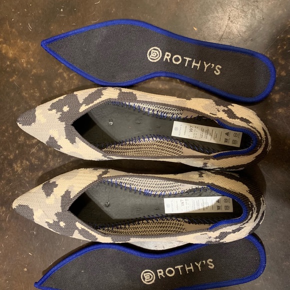 SOLD SOLD SOLD Rothy’s Point Camo - Picture 5 of 5